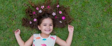 Cuidados com crianças de 3 e 7 anos na primavera